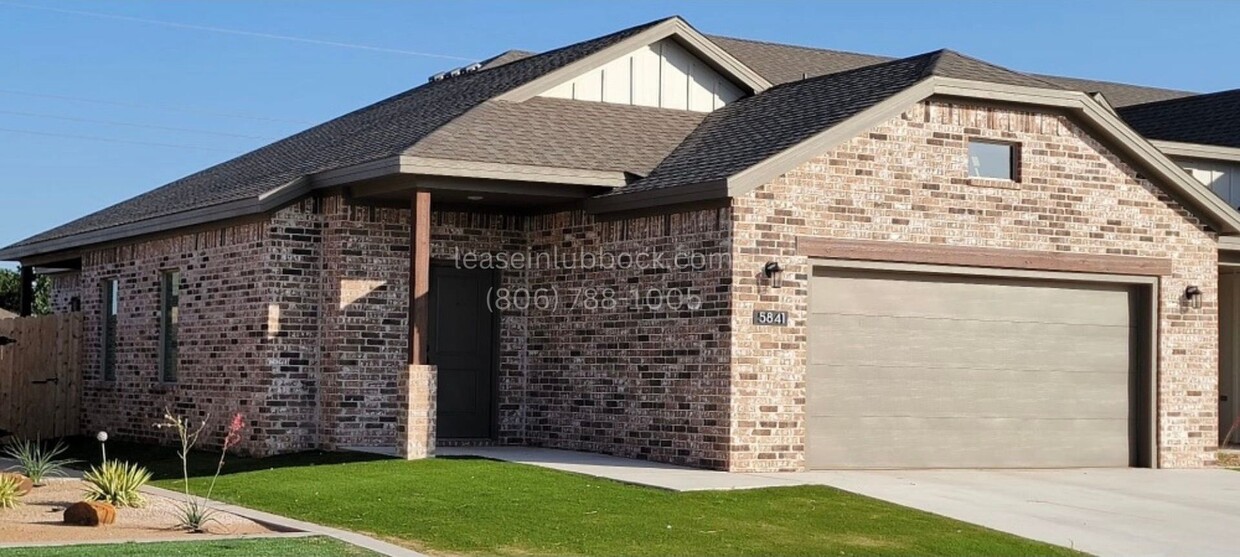 Primary Photo - New Built Townhome in Escondido