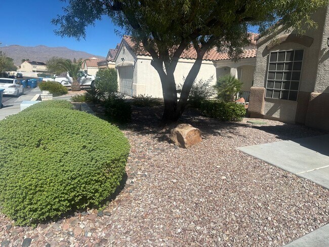 Foto del edificio - NW!! Single Story Home!! No Carpet!! Pot S...
