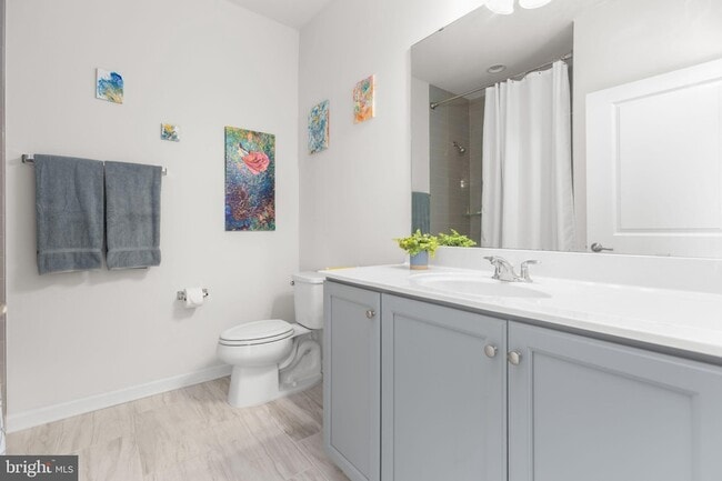 Building Photo - 609 Angelfish Wy