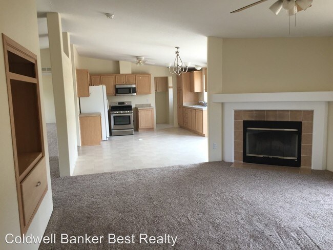 Building Photo - 4 br, 2 bath House - 13787 Umtali Rd