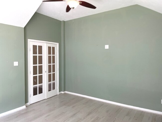 Foto del edificio - 7114 Glen Rosa Dr