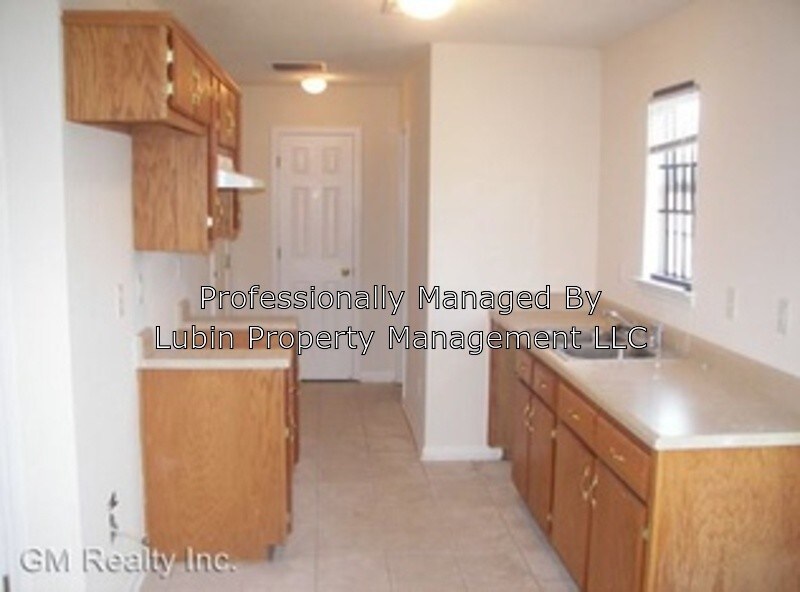 Building Photo - 3938 Chelsea Hill Dr