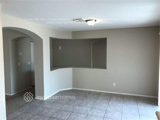 Building Photo - 16584 N 162nd Ln