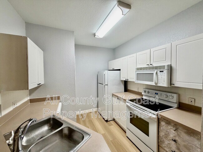 Foto del edificio - 5110 Northridge Rd