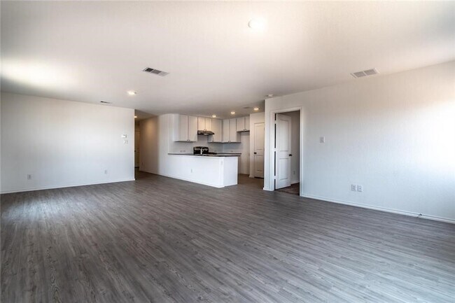 Foto del edificio - 2302 Medusa Dr