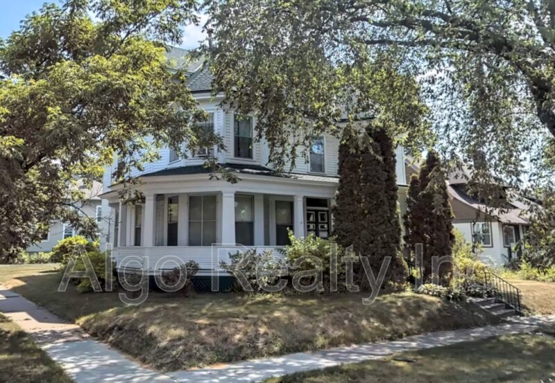 Foto principal - 196 Mounds Blvd