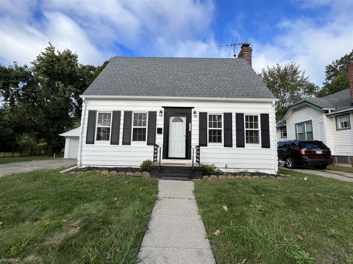 3328 Sophia St, Wayne, MI 48184 House Rental in Wayne, MI