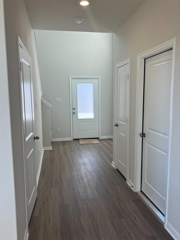 Building Photo - 16457 Blossom Grv Dr