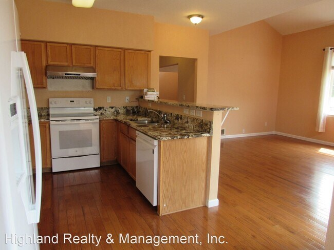 Foto del edificio - 5 br, 4 bath House - 10188 Wyandott Cir N