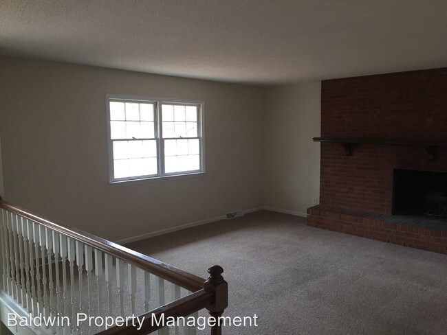 Building Photo - 3 br, 2 bath House - 5287 Silas Creek Parkway