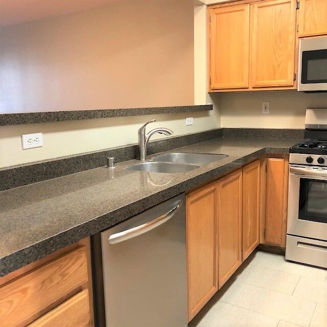 Foto del edificio - Updated Casa del Sol Townhome