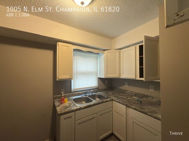 Foto del edificio - 1005 N Elm St
