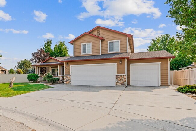 Foto del edificio - 8077 N Sundial Way