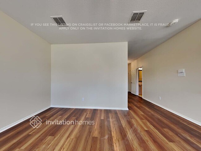 Foto del edificio - 12412 Sunrise Dr