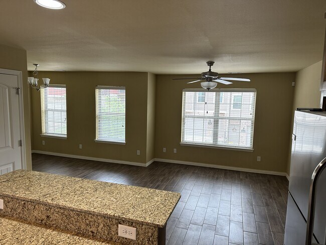 Foto del edificio - 2813 W Cottonwillow Way