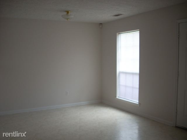 Building Photo - 2 br, 2 bath House - 117 Hunt Club Ct