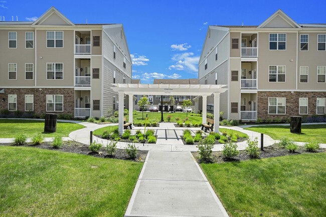Building Photo - Heritage at Mount Holly