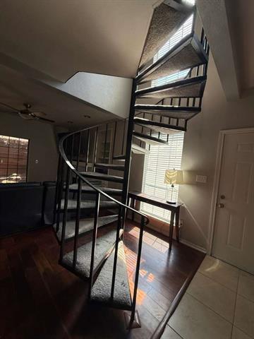 Foto del edificio - 5100 Verde Valley Ln