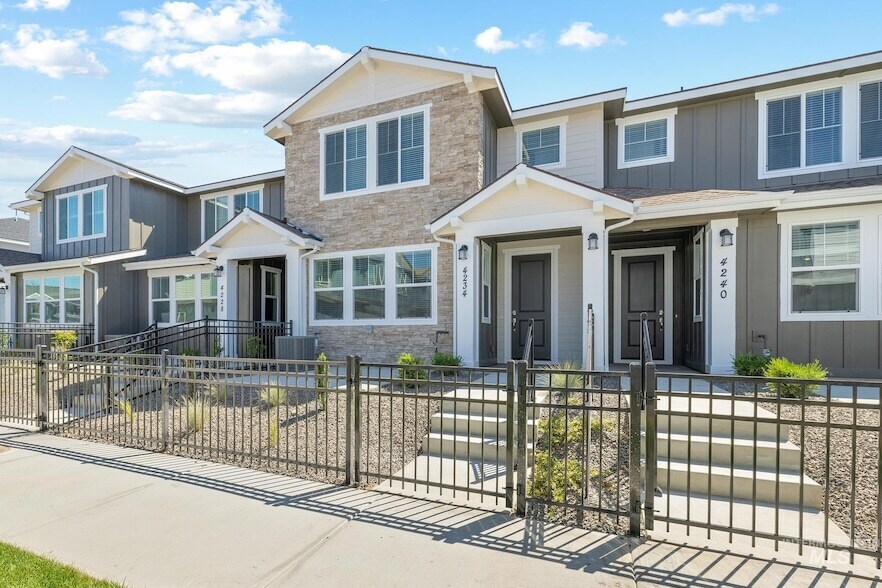 Foto principal - 4234 W Cirrus Ln