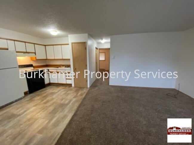 Building Photo - 408 N 14th St