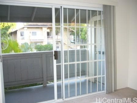 Building Photo - 383 Mananai Pl