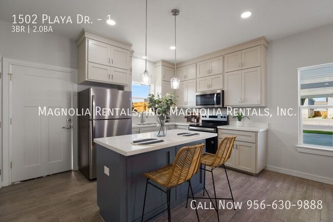 Foto del edificio - 1502 Playa Dr