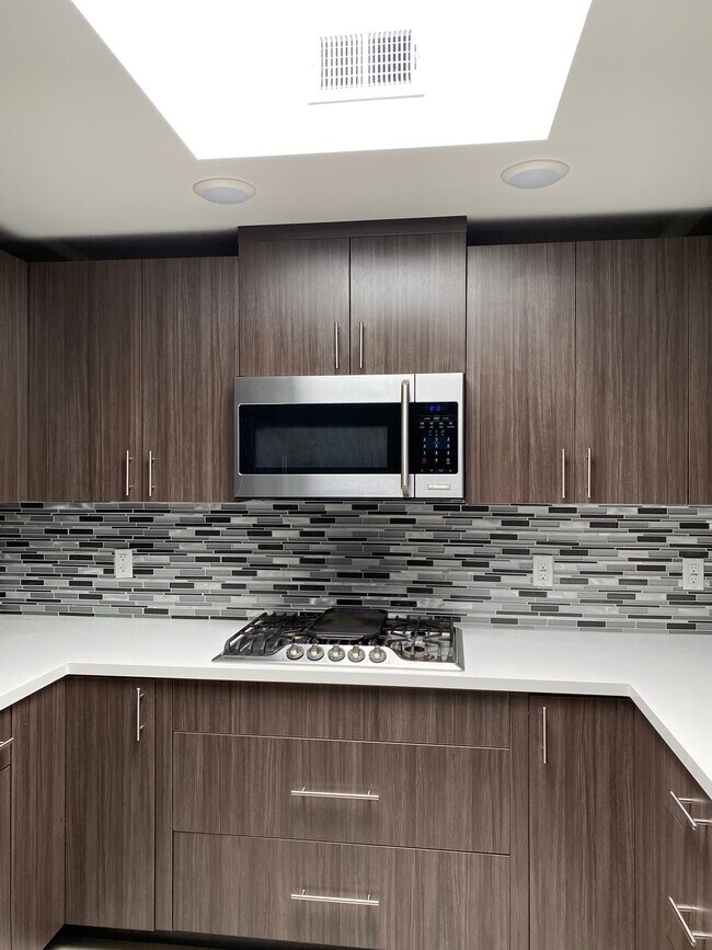 Foto del edificio - 10850 Bloomfield St