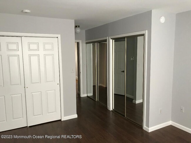 Building Photo - 157D Concordia Cir