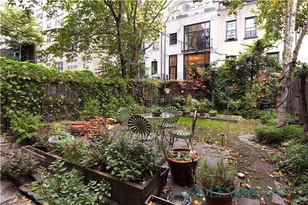 Foto del edificio - 235 East 18th Street