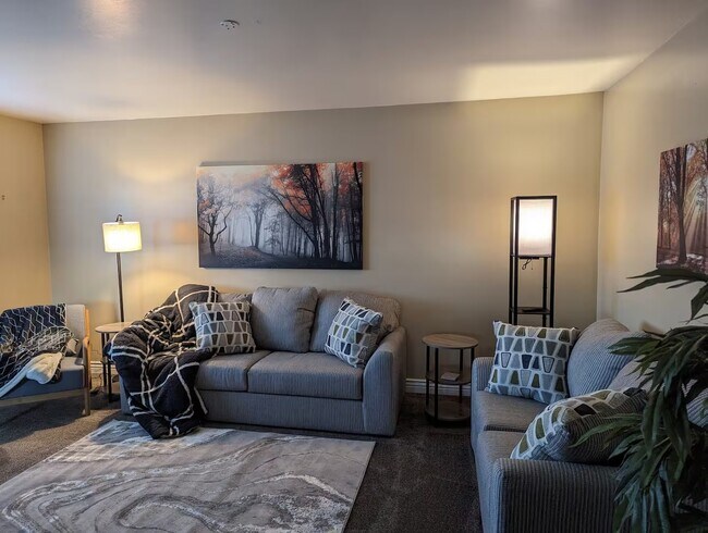 Foto del edificio - 567 Tiffany Town Dr