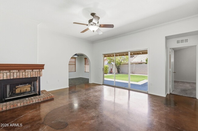 Foto del edificio - 457 S Meadows Dr