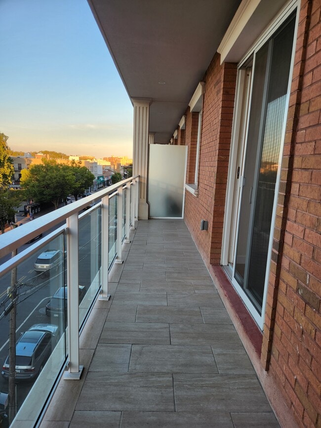 Foto del edificio - 398 Kings Hwy