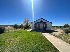 Building Photo - 400 Rd 4599