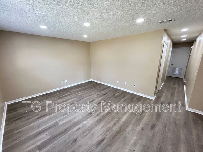 Foto del edificio - 467 Lombard St