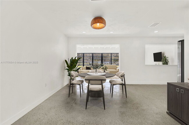 Building Photo - 9790 SW 136th St
