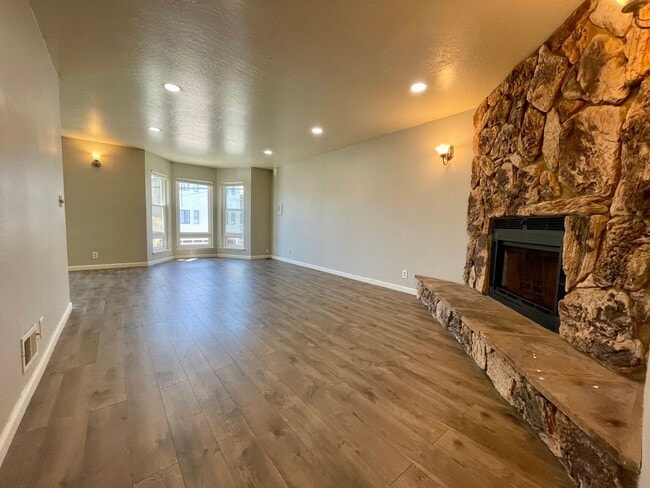 Photo - 538-540 36th Avenue (1104r) Apartment