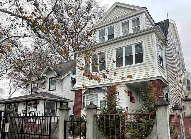 Foto del edificio - 77 Ampere Pkwy