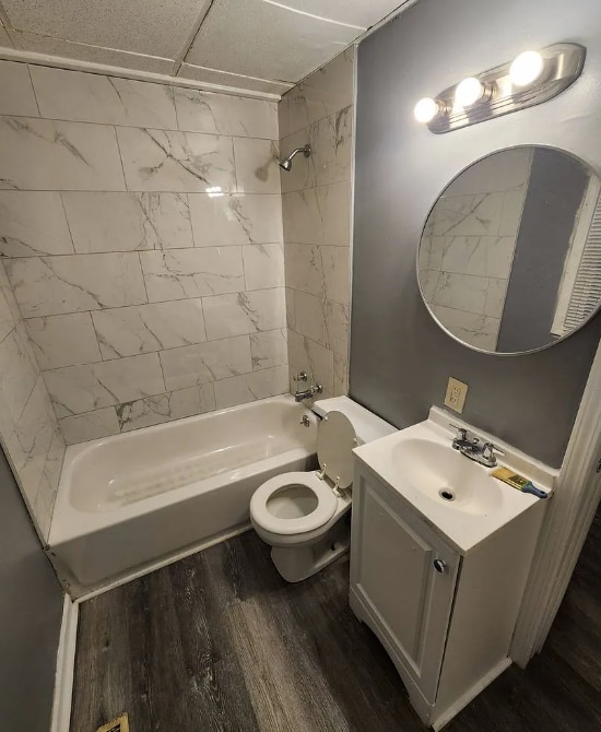 Building Photo - 15786 Mandalay Ave