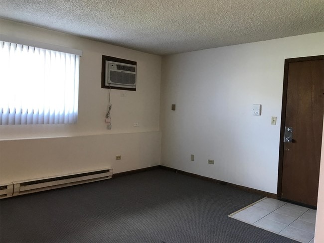 Building Photo - 536 Parkview Lane; Lockport, IL  60441 - 3