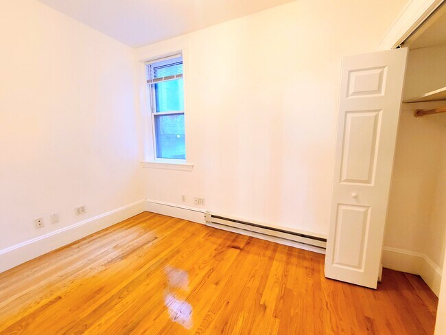 Foto del edificio - 81 West Cedar St