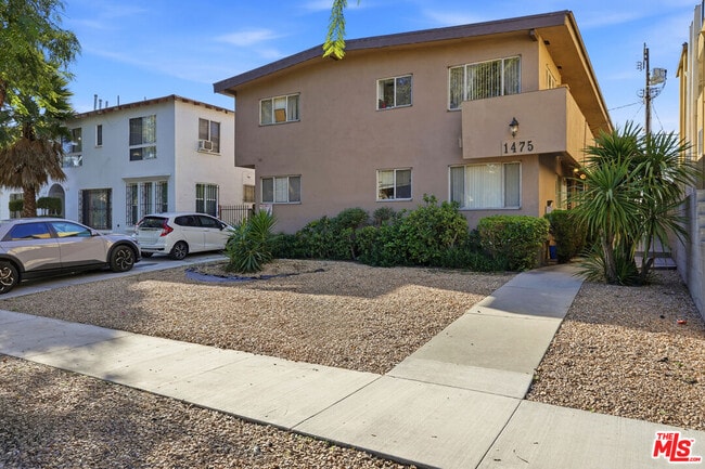 Foto del edificio - 1475 S Wooster St