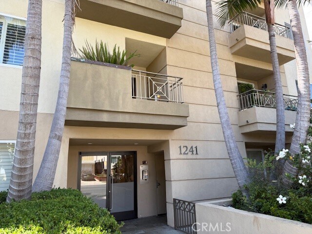 Foto del edificio - 1241 S Westgate Ave