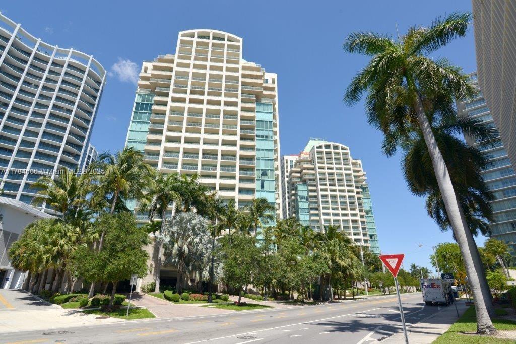 Primary Photo - 3350 SW 27th Ave