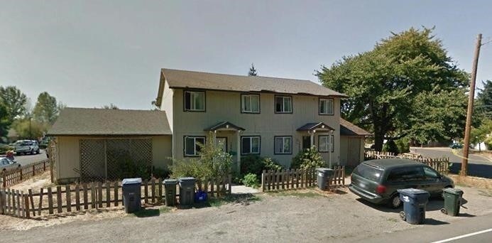 Primary Photo - 1264-1266 N Park Ave