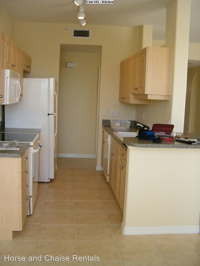 Building Photo - 4215 Vicenza Dr