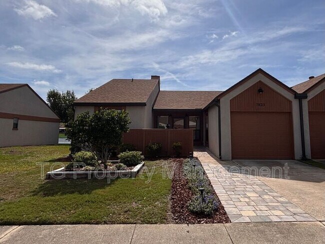 Foto del edificio - 7823 Fawn Brook Cir E