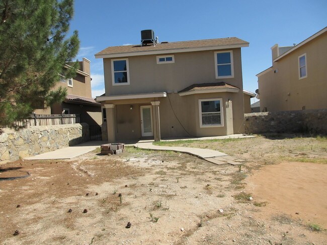 Building Photo - 14025 Tierra Yukon Ln