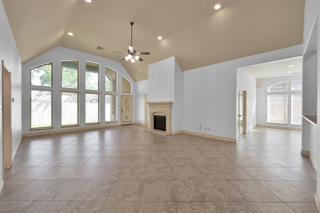 Building Photo - 3502 Galley Mist Dr