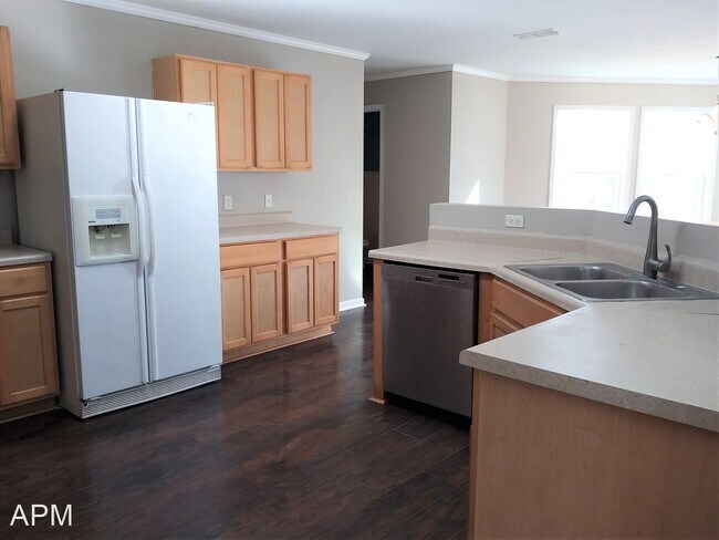 Foto del edificio - 4 br, 2.5 bath House - 209 Millbury Ct