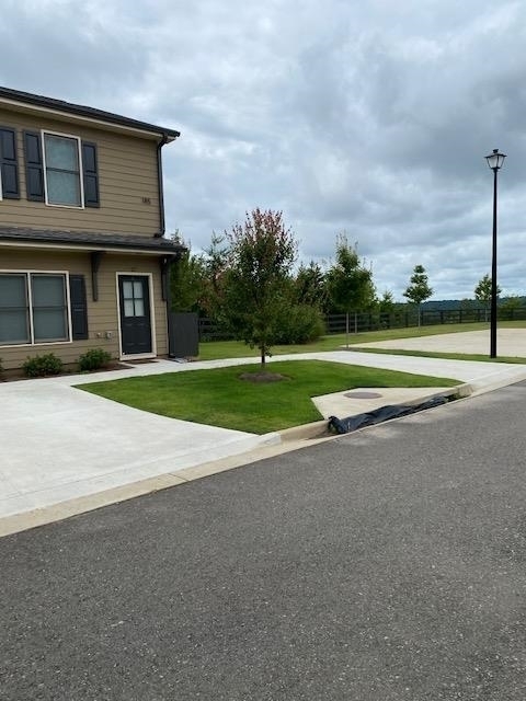 Building Photo - 185 Highlands Hl Dr
